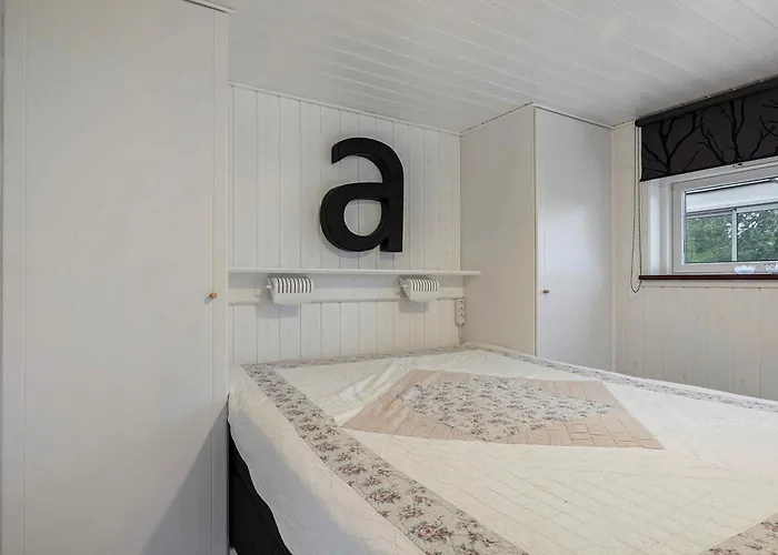 Semesterbostad Close To The And Forest And *